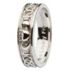 Ladies Claddagh Band
