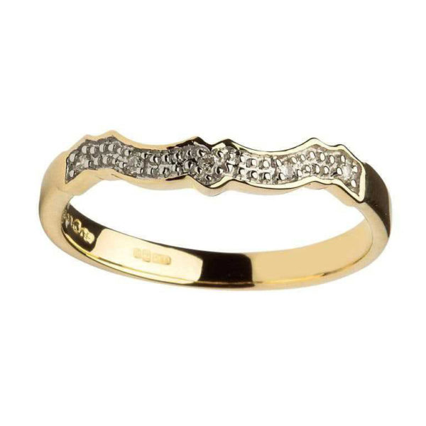 Yellow 14K Diamond Claddagh Fitted Band