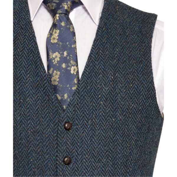 WB Yeats Poets' Series Blue Herringbone Irish Tweed Detail