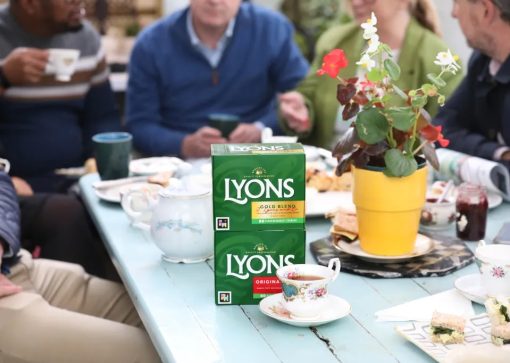 Lyons Gold Blend Tea Bags 80s - Image 2