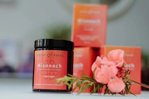 Wizard and Grace Misneach Courage Essential Oil Candle 180ml - Image 2