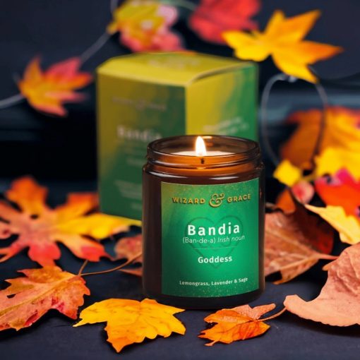 Wizard and Grace Bandia Goddess Essential Oil Candle 180ml - Image 2