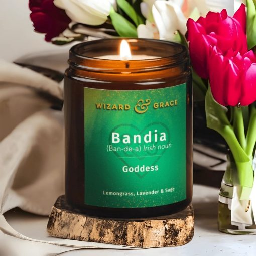 Wizard and Grace Bandia Goddess Essential Oil Candle 180ml - Image 3