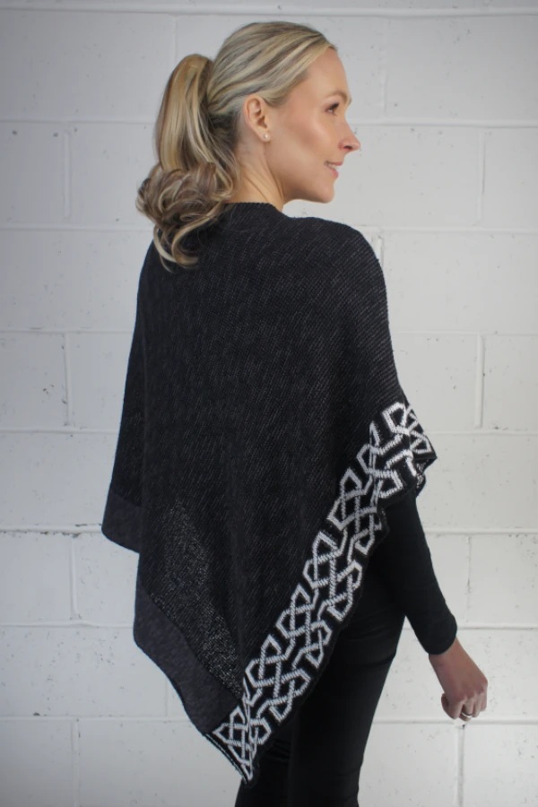 Irish Linen and Silk Ballater Shawl, Charcoal - Image 2